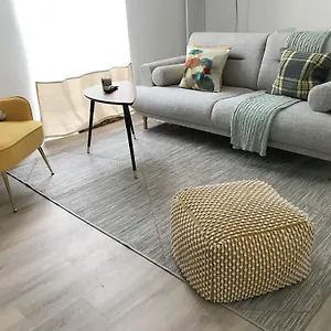 On The Avenue 3 Apartment